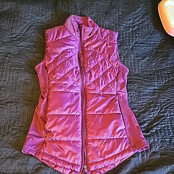 ZELOS Jackets & Blazers - Zelos Women XS Light Down Puffer Vest Zip Jacket Burgundy